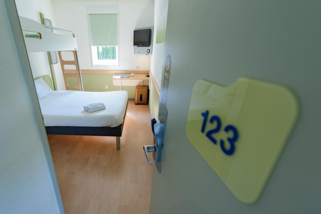Ibis Budget Avignon Nord Le Pontet  Zewnętrze zdjęcie